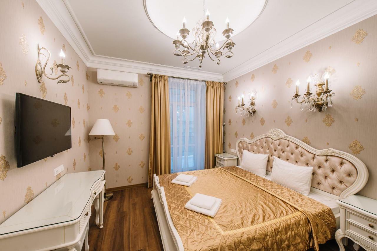 Nordian Classic In Kyiv Hotel ภายนอก รูปภาพ